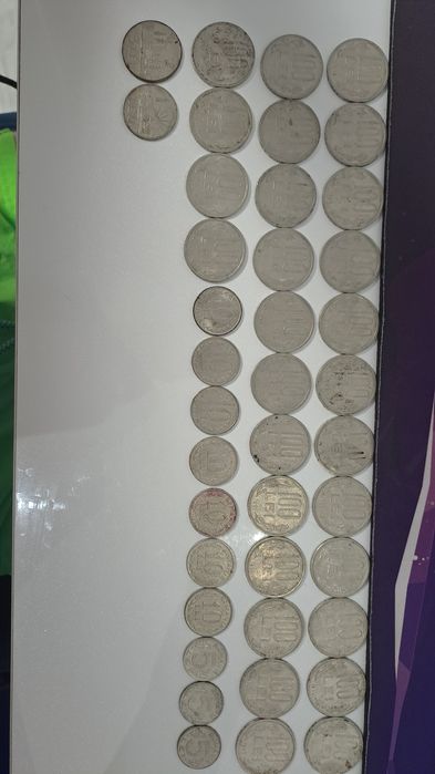 Monede și bancnote vechi