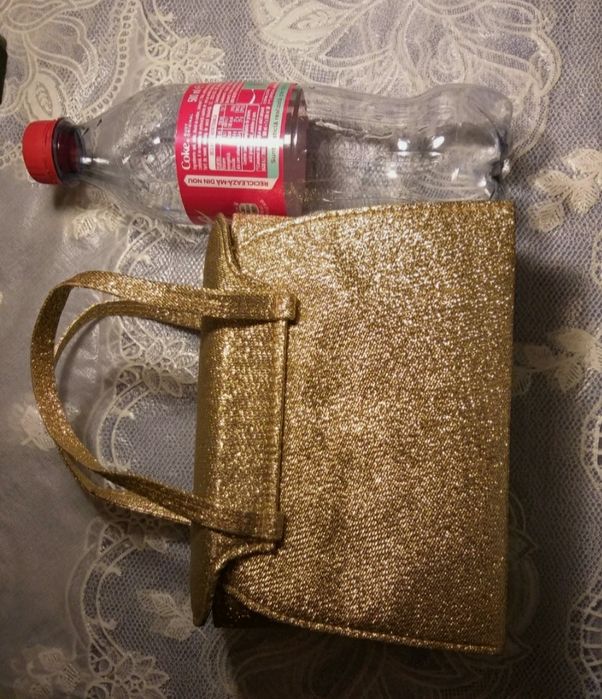 Geanta mica de ocazie