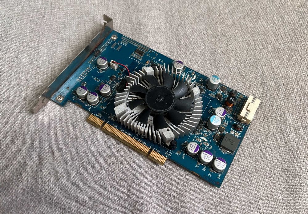 Placă accelerare fizică Ageia PhysX 128MB PCI rară retro gaming
