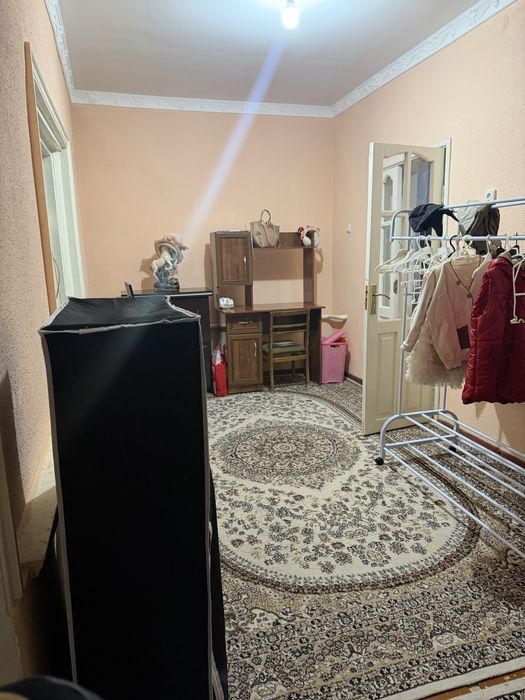 Sirdaryo shahar markazida Srochna uy sotiladi