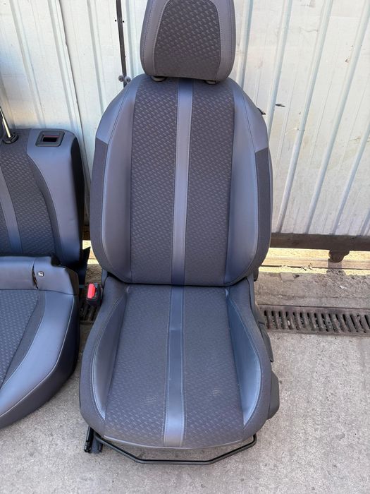 Interior Complet Peugeot 2008 P24 An 2024 Model 2019 -> prezent / Scaune Fata / Bancheta / Cotiera / Fata Usa / De Europa