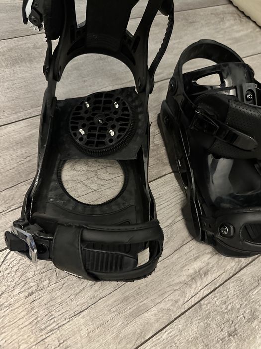 Б/У крепление для сноуборда