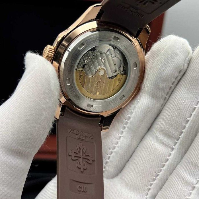 Patek Philippe Aquanaut Chronograph cu mecanism automat