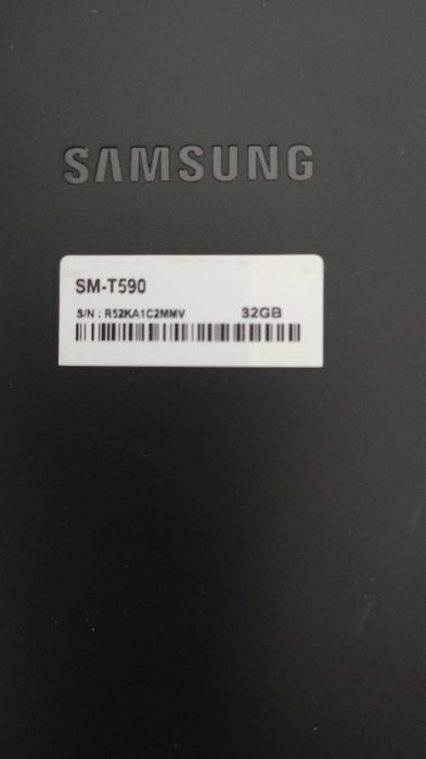 Tableta SamsungTab A T590 baterie defecta  si Galaxy Tab 4