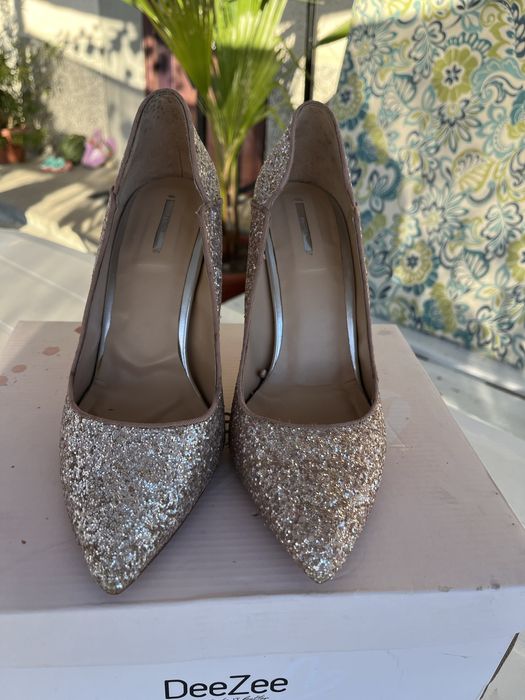 Брокатени обувки Bershka