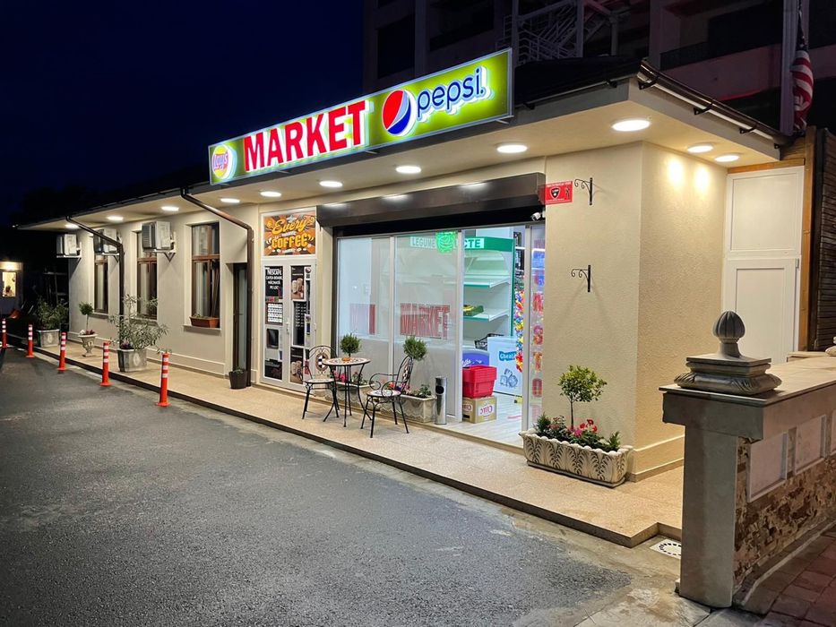 Vand spatiu comercial