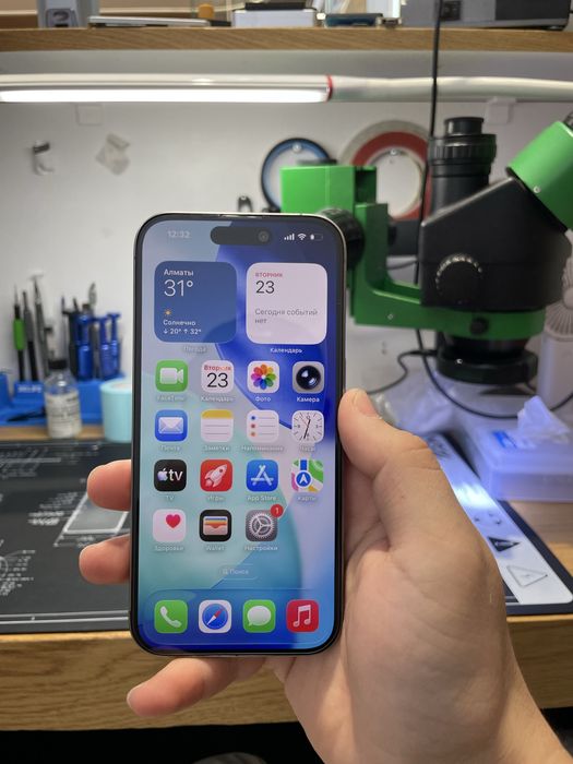 iPhone 15 pro 256 g ёмкость 86%