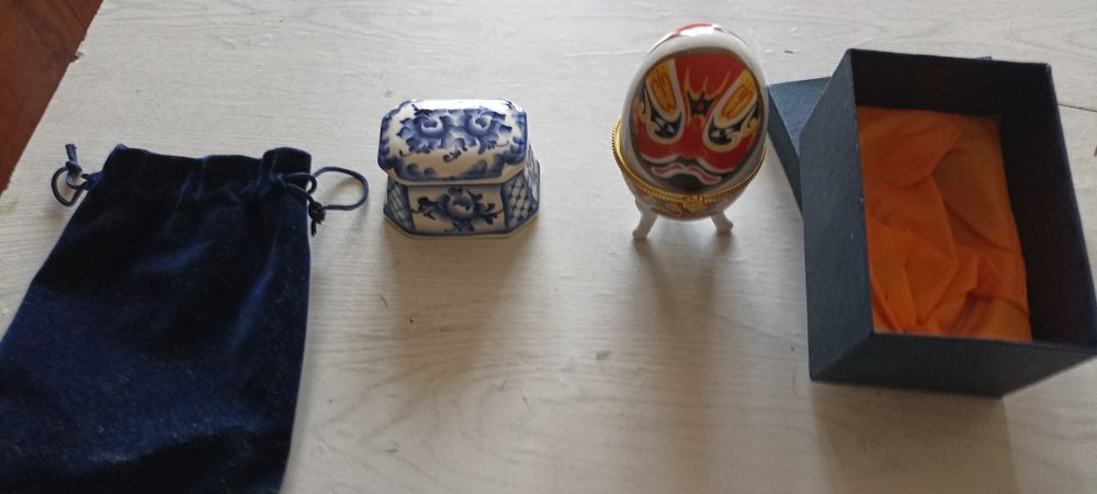 Шкатулки для ювелирных украшений и бижутерии новые