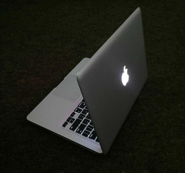 Срочно продается Apple MacBook Pro 13 2012