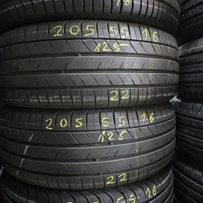 2x 205/55/16 VARA KUMHO 2022 Stare excelentă