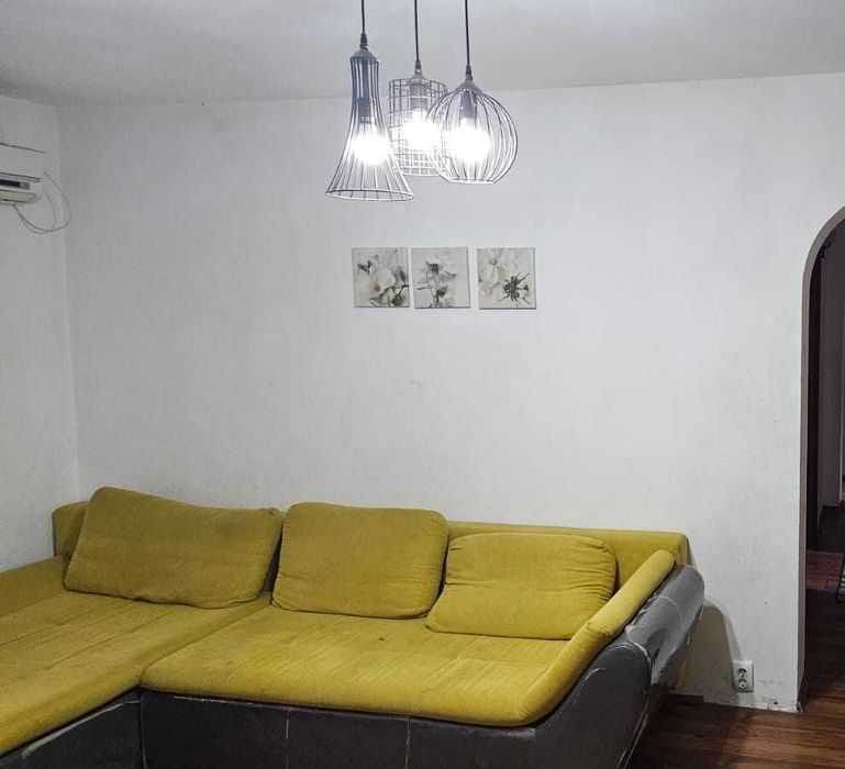 Donez canapea extensibila, mare "Casa Rusu" (galbena)