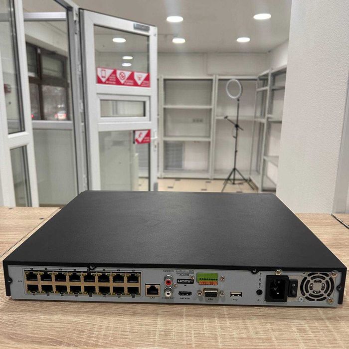 С32 / Видеорегистратор HiWatch / sk154644