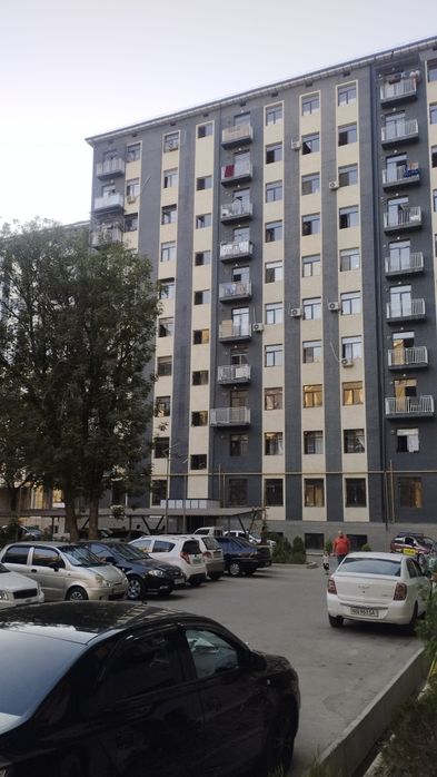 Продается квартира 2/8/10 дом