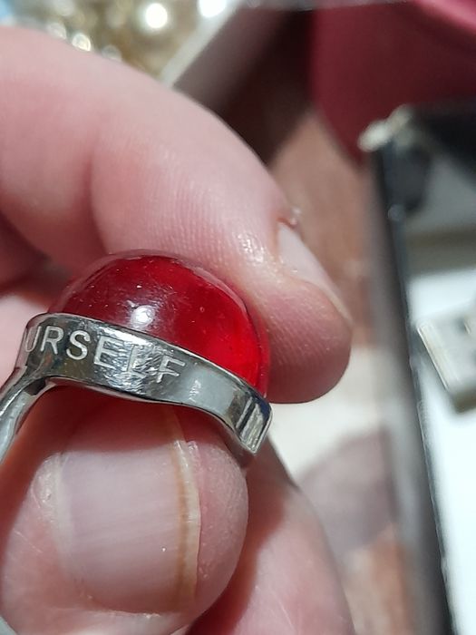 Сребърни пръстени и други накити