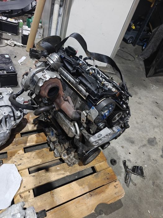 Motor 2.0 tdi cfg 170 cp vw Tiguan Touran Sharan golf 6 Caddy Octavia leon passat b7 2012