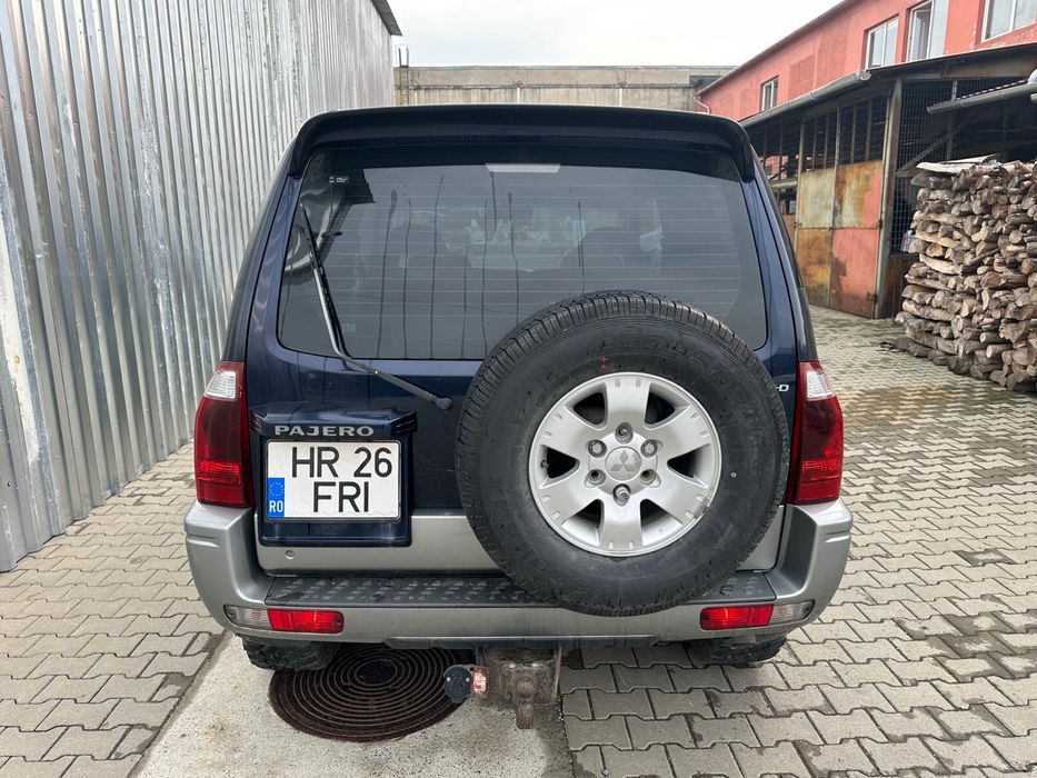 Mitsubishi Pajero 3.2