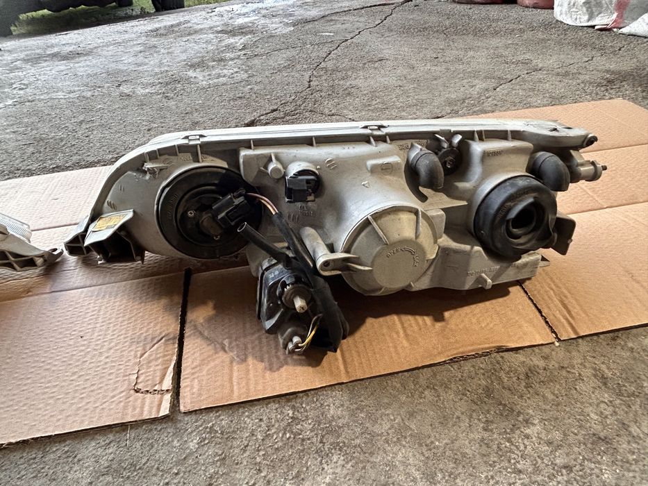 Марк 100 фары 3 секции