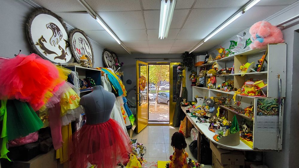 Продаётся КОММЕРЧЕСКОЕ ПОМЕЩЕНИЕ на Айбергенова - ПЕРВАЯ линия. Центр