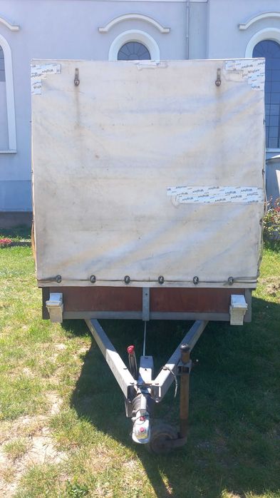 Remorca auto 1300kg