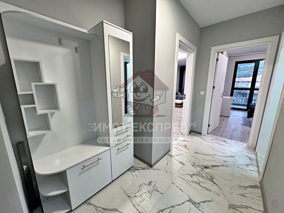 Дава се под наем Двустаен апартамент в Асеновград - 60 кв.м за 398.82 € - Снимка #9