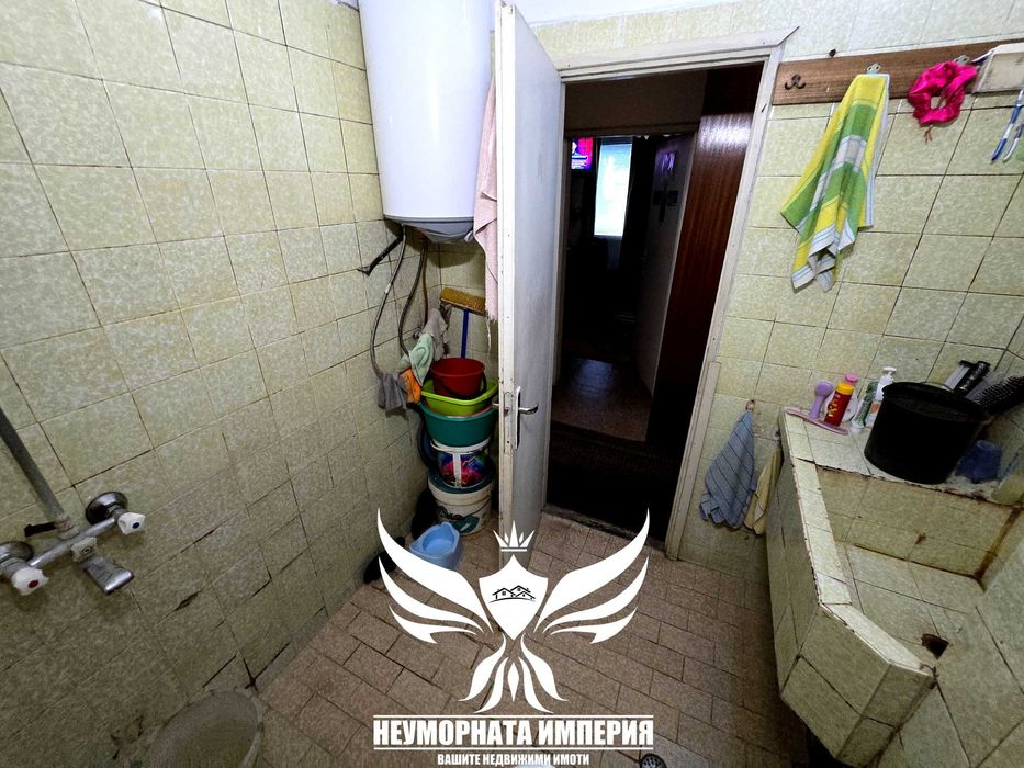 Продава се Тристаен апартамент в Пловдив, Кючук Париж - 68 кв.м за 2192 €/кв.м - Снимка #17