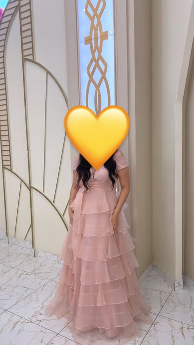 Продам вечернее платье на выпускной