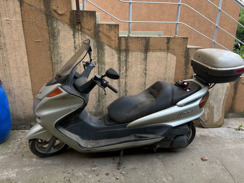 Yamaha Majesty 250