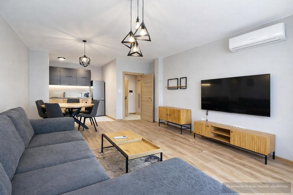 Двустаен апартамент в затворен комплекс в Центъра