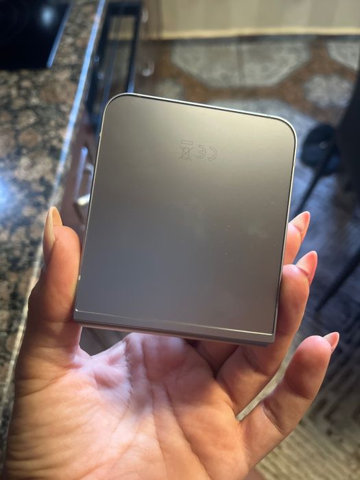 Samsung Z flip 6