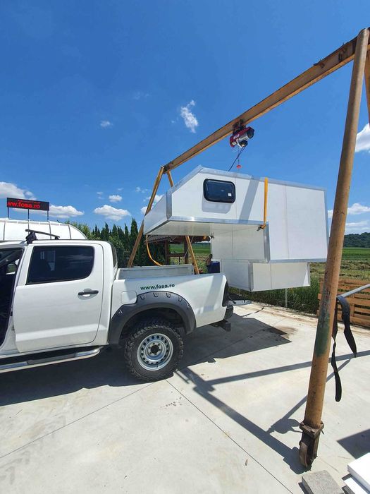 Pickup BoxCamper pentru 4x4 Toyota Hilux, Mitsubishi L200, Ford Ranger, Mercedes X Class, Nissan Navara, VW Amarok