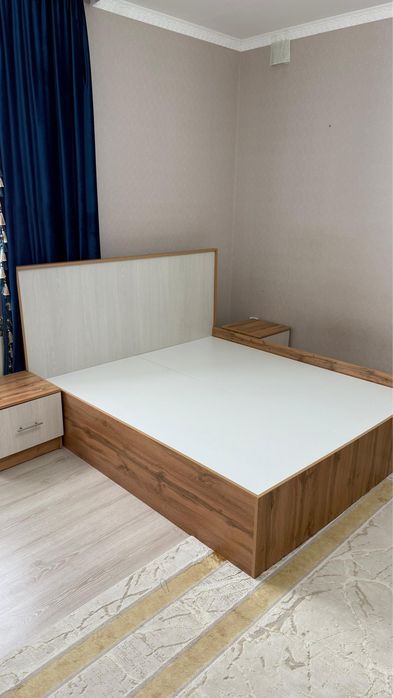 Спальный гарнитур + кроват