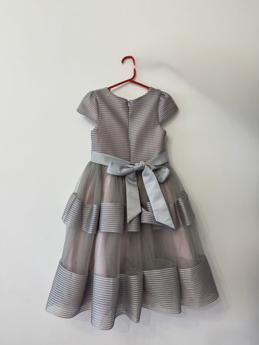 Нарядное платье для девочек, рост 122 см