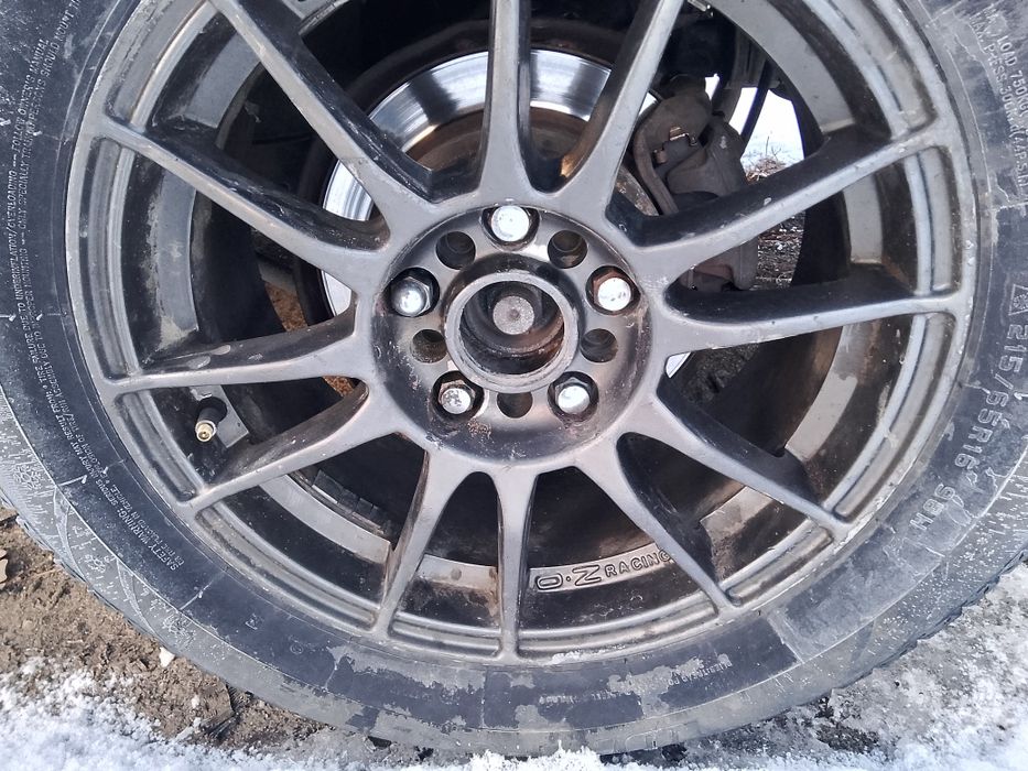 Титанки R16 Ипсун Виндом Марк Камри Хонда Ниссан Субару Карина Е