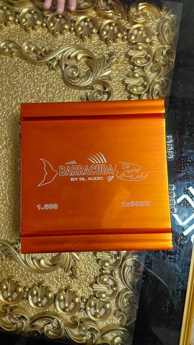 Усилител для сабуфер 600w