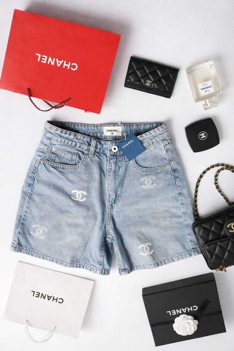 къси дънкови панталони панталонки шорти шанел сини chanel светли