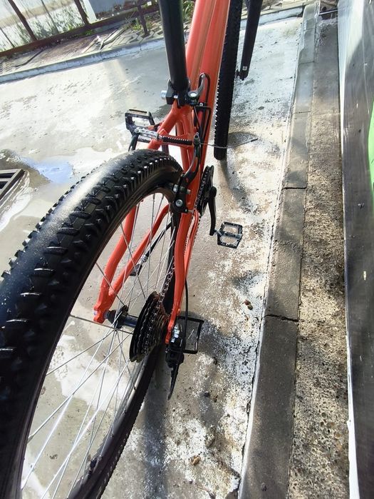 Vând bicicleta in stare buna