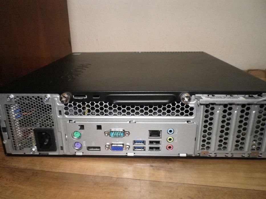 Качествен  компютър Lenovo M700-10GS