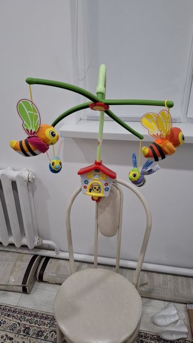 Chicco "Пчелиный домик" (Chicco Bee Hive Cot Mobile).