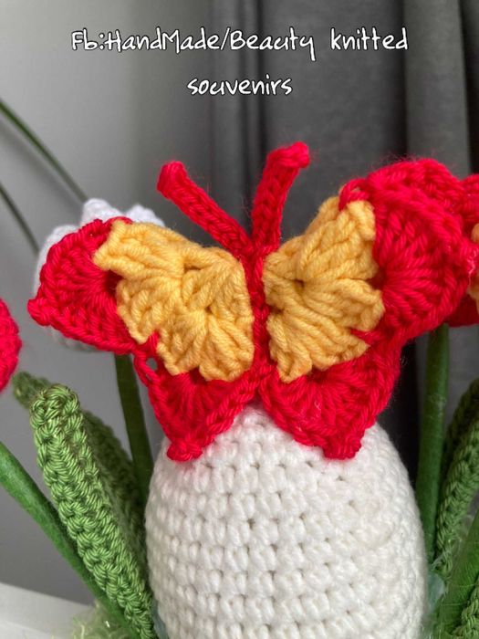 Пролетна композиция играчки