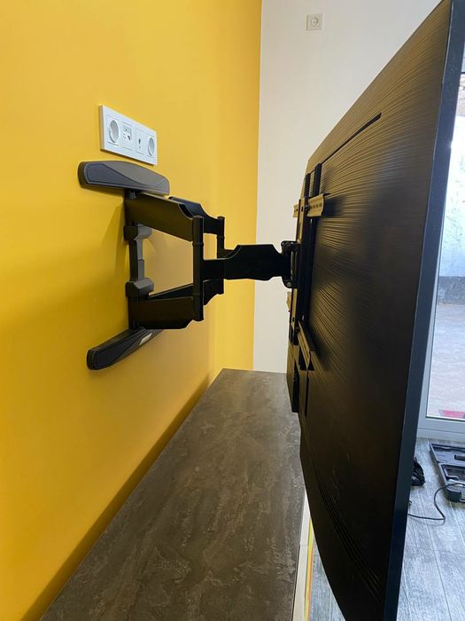 Установка кронштейна для телевизора  24/7
Качество и гарантия.