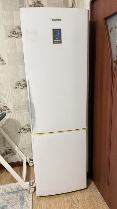 Холодильник продам
