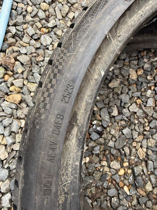 Anvelopa 285 30 22 continental iarna noua 2023