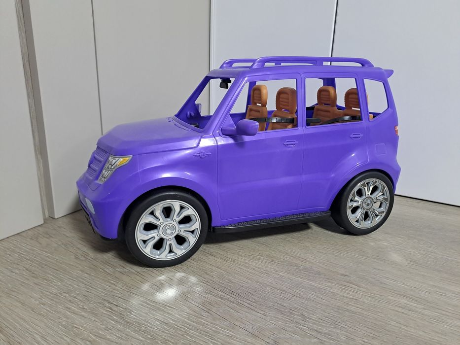Masina Barbie cu 4 locuri SUV Mattel