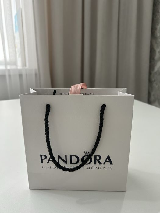 Pandora, кольцо красное сердцо