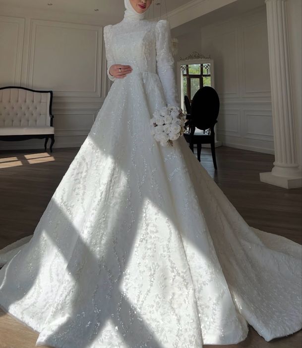 Kelin koyne Свадебное платье б/у ручная работа