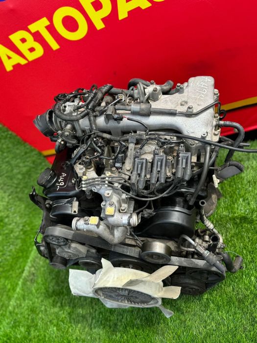 Контрактные Двигатель Mitsubishi Pajero 3.5.  6G74