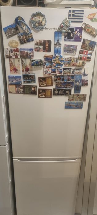 Combina frigorifica și ladă frigorifica