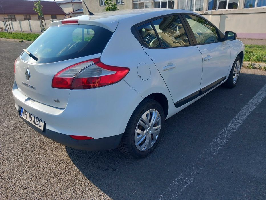 RENAULT Megane 2014 — imagine 4