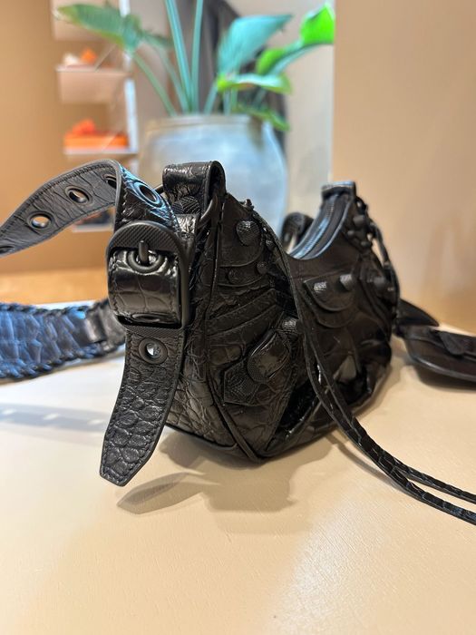 Оригинална Balenciaga Le Cagole XS