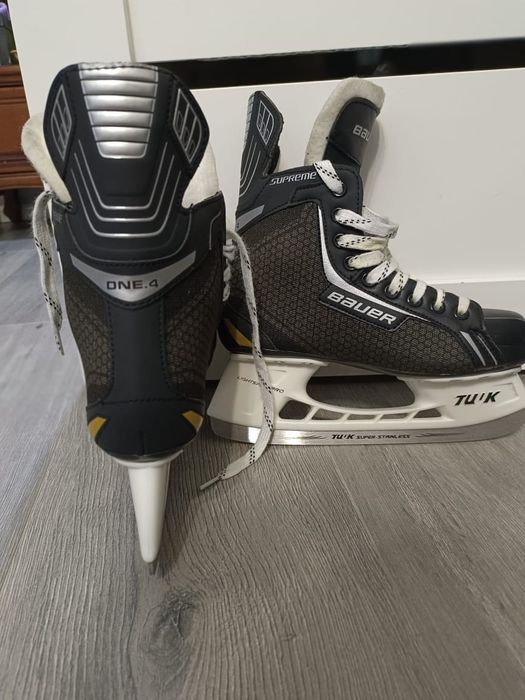 Коньки Bauer 40,5 размер